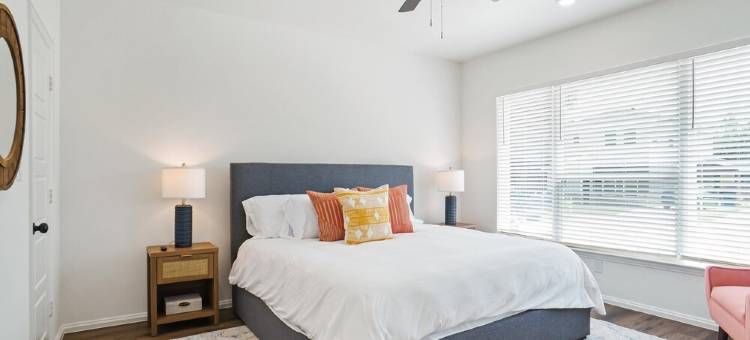 Modern NEW Home Minutes from the Fort Worth Stockyards & TCU图片