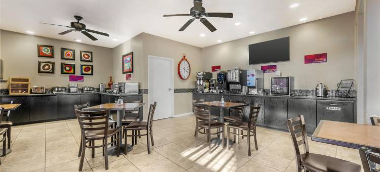 温斯洛贝斯特韦斯特优质酒店(Best Western Plus Winslow Inn)图片