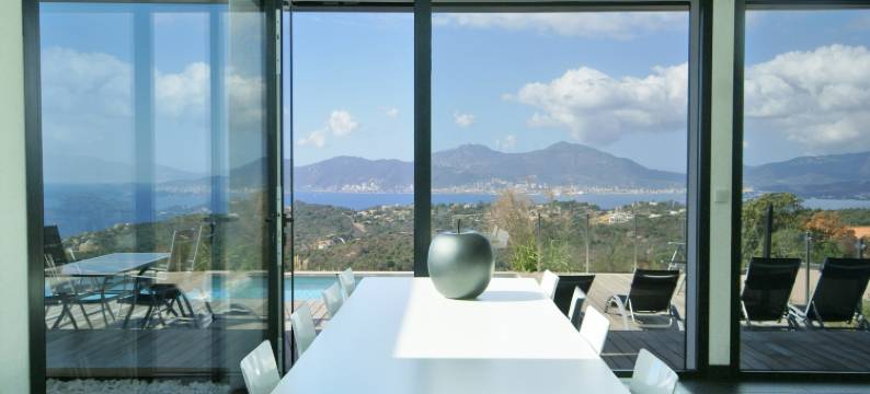 Sunset Villa with Bay View图片