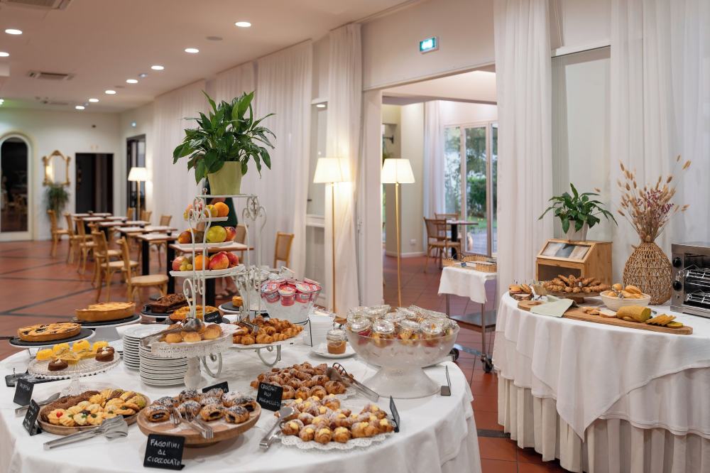 Hotel Castello Artemide CongressiOver view