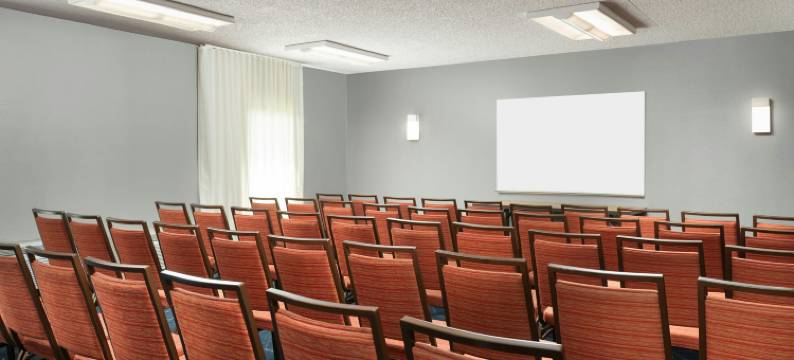 达拉斯沃思堡/贝德福德万怡酒店(Courtyard Dallas-Fort Worth/Bedford)图片