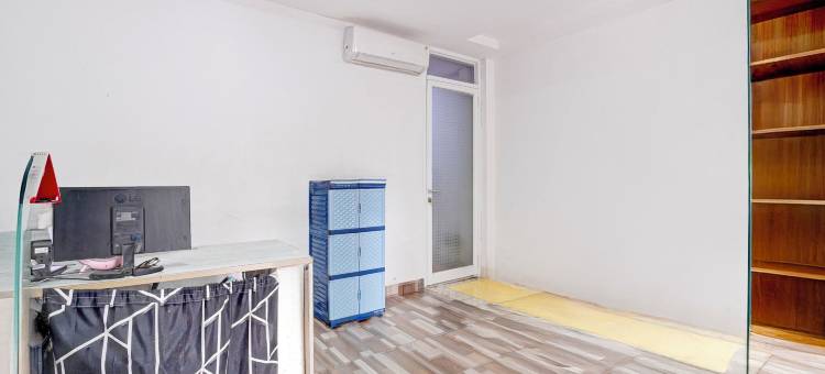 Capital O 94914 克马约兰旅馆(Capital O 94914 Kemayoran Guest House)图片