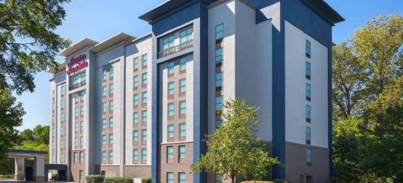 夏洛特阿罗伍德路欢朋套房酒店(Hampton Inn & Suites Charlotte-Arrowood Rd.)图片