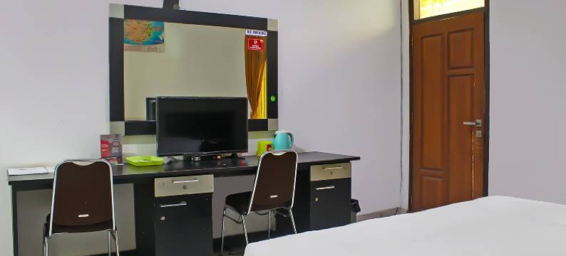 精选 O 92268 航空酒店(Super OYO Collection O 92268 Hotel Aero)图片