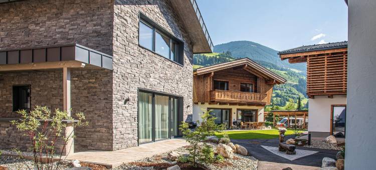 靠近克里姆尔瀑布的瓦尔德伊姆平茨高木屋(The Village - Chalet Stone House)图片