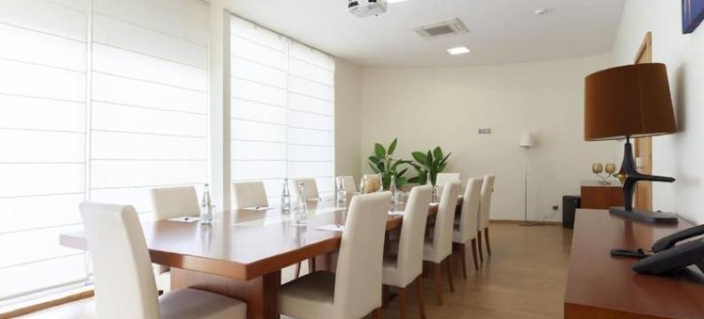 波尔图机场AP(AP Aeroporto Porto)图片