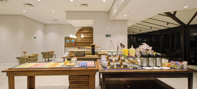 维拉奥林匹亚品质套房酒店(Quality Suites Vila Olimpia)图片