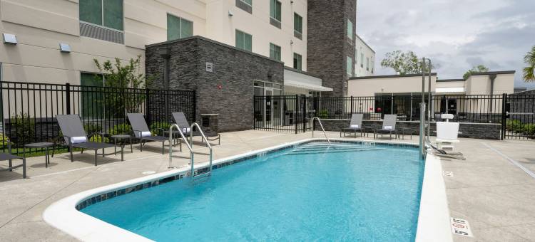 阿卡德尔菲亚万枫酒店及套房(Fairfield Inn & Suites Arkadelphia)图片