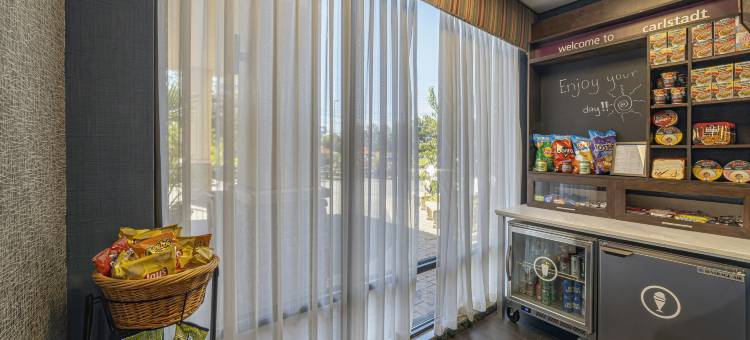 卡尔斯塔特欢朋酒店-梅多兰兹(Hampton Inn Carlstadt at The Meadowlands)图片