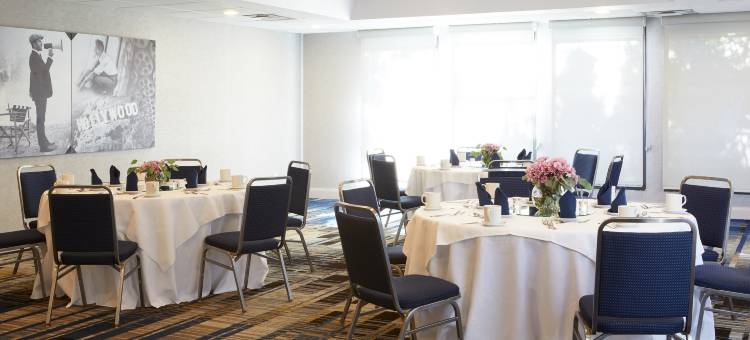 登洛杉矶西部福朋喜来登酒店(Four Points by Sheraton Los Angeles Westside)图片