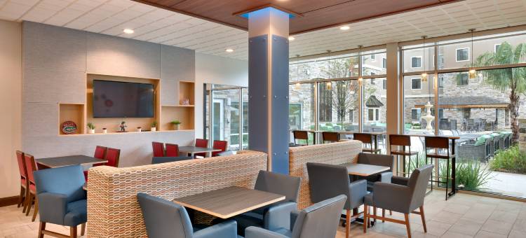 Holiday Inn Express & Suites Gainesville I-75图片