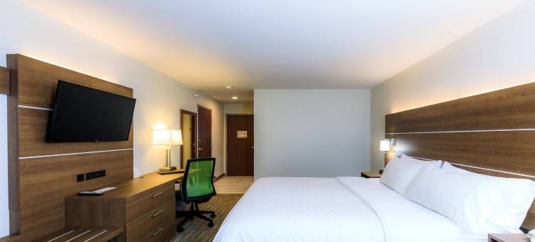 Holiday Inn Express 欧塞奇比奇(Holiday Inn Express Osage Bch - Lake of the Ozarks)图片