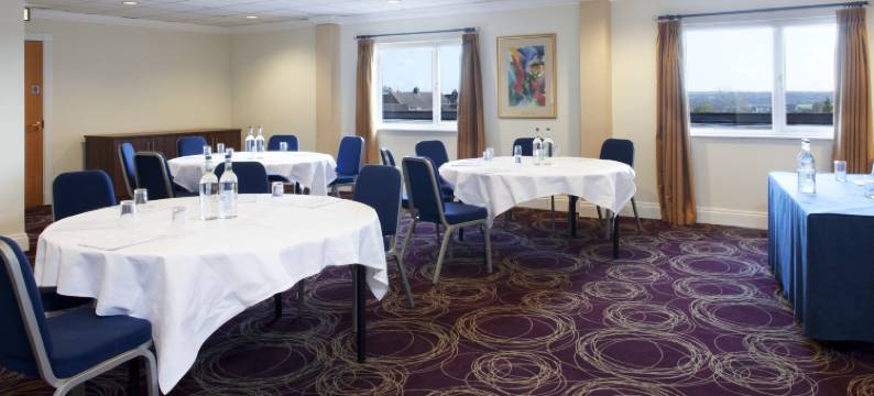 Holiday Inn 巴恩斯利m1，jct.37(Holiday Inn BARNSLEY M1, JCT.37 by IHG)图片