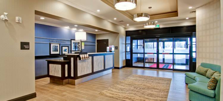 希尔顿旗下欢朋酒店及套房-萨斯卡通机场(Hampton Inn & Suites by Hilton Saskatoon Airport)图片