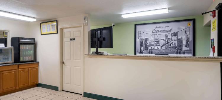克利夫兰速8酒店(Super 8 by Wyndham Cleveland)图片