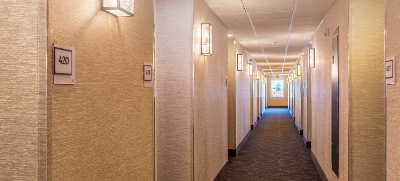 Holiday Inn & Suites 奥索尤斯(Holiday Inn & Suites OSOYOOS by IHG)图片