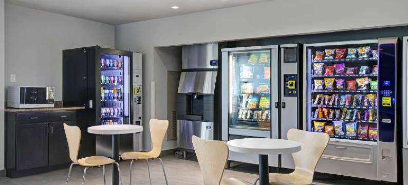 阿尔伯达艾尔德里 6 号汽车旅馆(Motel 6 Airdrie, AB)图片