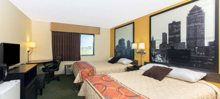 佩里速8酒店(Super 8 by Wyndham Perry IA)图片