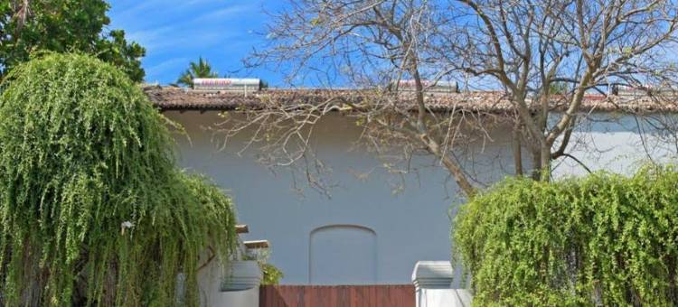 乌纳瓦图纳塔勒佩埃拉海滩酒店(Era Beach)图片