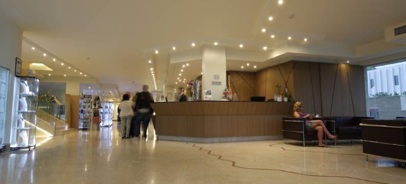 卡塔尼亚国际机场酒店(Catania International Airport Hotel)图片
