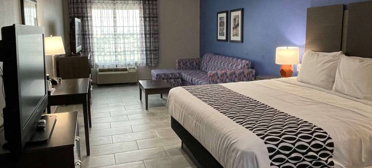 谢茨拉昆塔温德姆套房酒店(La Quinta Inn & Suites by Wyndham Schertz)图片