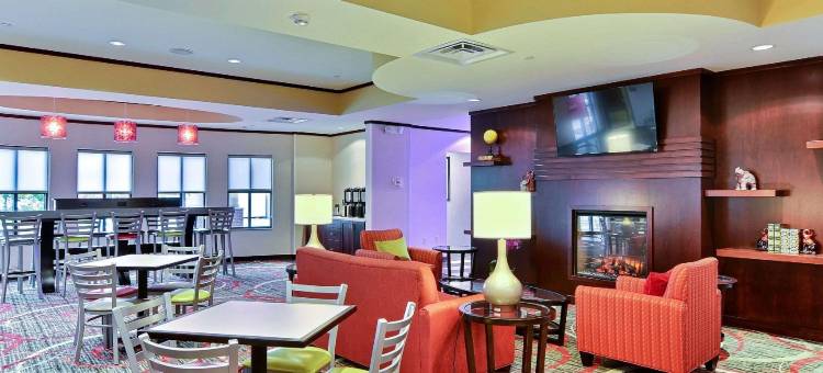 尤宁敦舒适酒店(Comfort Suites Uniontown)图片