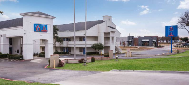 达拉斯欧文DFW机场东6号汽车旅馆(Motel 6 Irving, TX - Irving DFW Airport East)图片