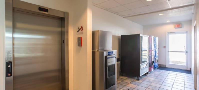 印第安纳戴尔 6 号汽车旅馆(Motel 6 Dale, IN)图片