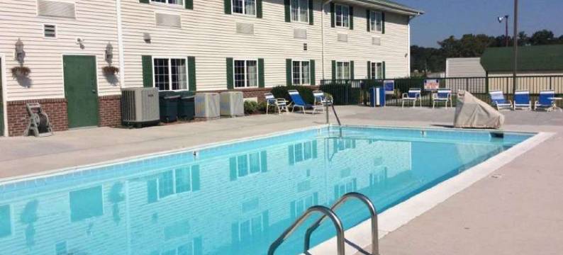 芒特弗农兰弗罗谷呗盟套房酒店(Baymont by Wyndham Mount Vernon Renfro Valley)图片