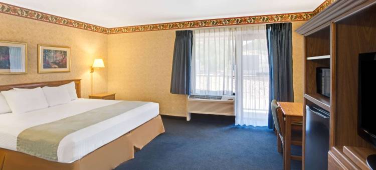 拉皮德城流Travelodge by Wyndham(Travelodge by Wyndham Rapid City)图片