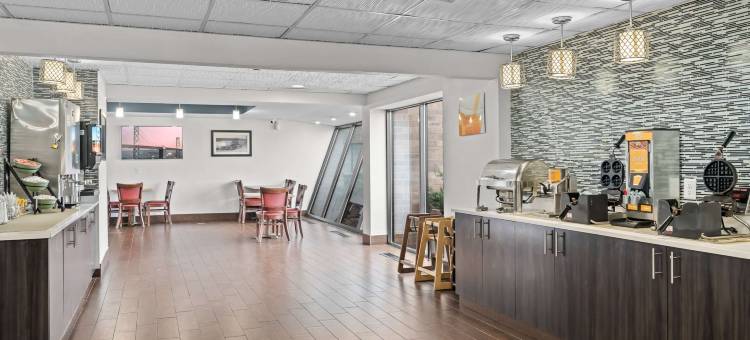 凯艺套房酒店Mall of America - MSP Airport(Quality Inn & Suites Mall of America - MSP Airport)图片