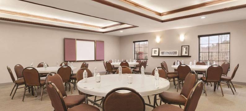 格里芬丽怡酒店(Country Inn & Suites by Radisson, Griffin, GA)图片