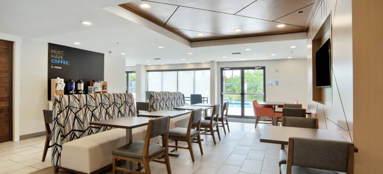 智选假日酒店-莫比尔I 65(Holiday Inn Express & Suites Mobile – I-65)图片