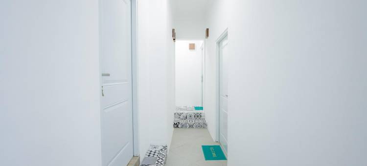 红门酒店普拉斯@加托苏布罗托路雅加达(RedDoorz Plus at Jalan Gatot Subroto Jakarta)图片