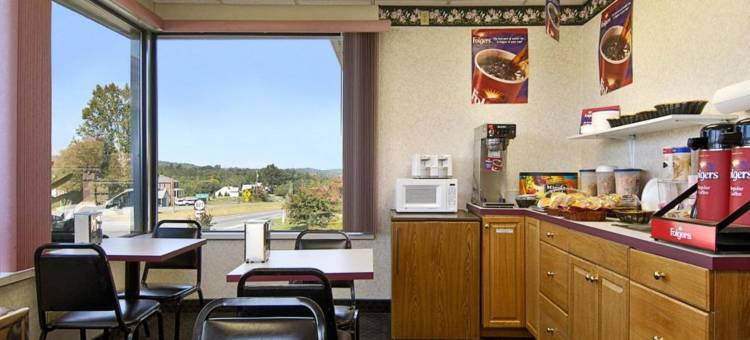 Travelodge by Wyndham Ridgeway Martinsville Area图片
