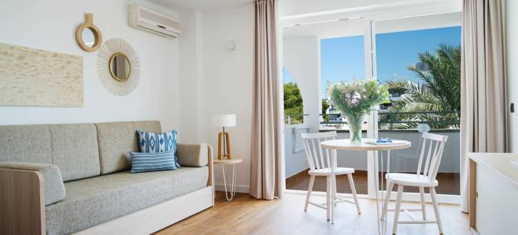 马洛卡塞西莉亚-皮耶尔&瓦康斯公寓酒店(Residence Mallorca Cecilia)图片