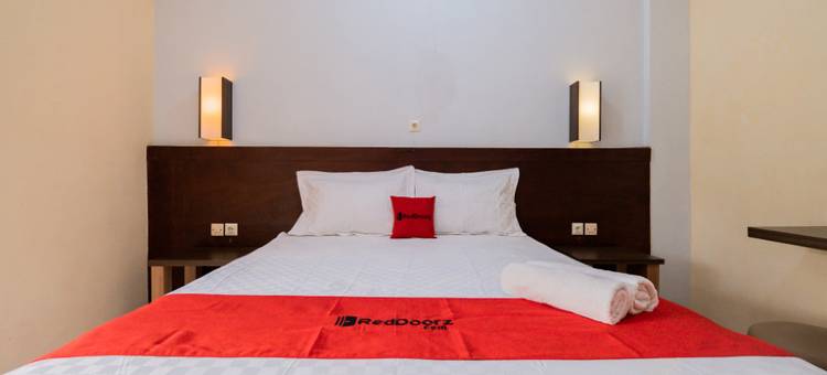 红门酒店@奥玛库宾馆巴图(RedDoorz at Omahku Guest House Batu)图片