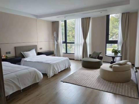 高端别墅多套可选(西郊大公馆路分店)