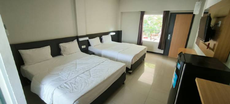 万安海滩酒店(Bandengan Beach Hotel)图片