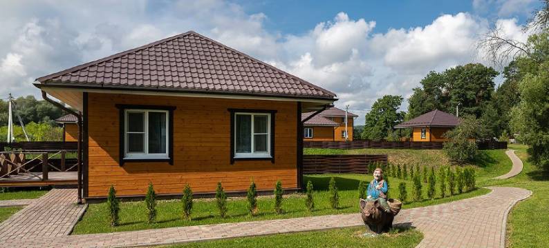 Dachnyij Hotel Lesnyie Polyanyi图片