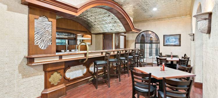 布兰森凯隆酒店(Clarion Hotel Branson)图片