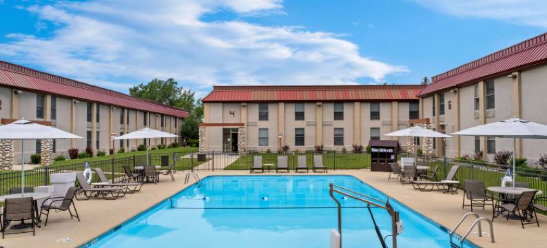 水牛比尔别墅度假村凯富酒店(Comfort Inn at Buffalo Bill Village Resort)图片