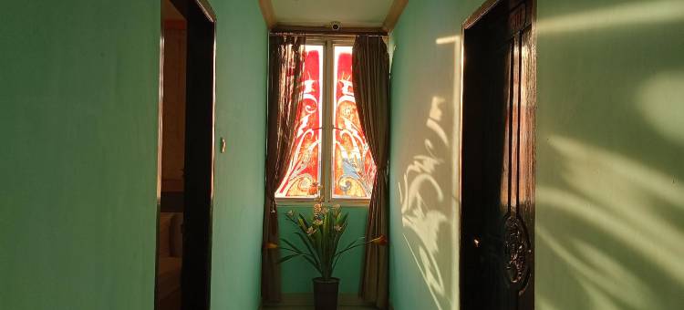 O 帕克达兰宿舍靠近现代庄园(Hotel O Kost Pak Dahlan Near Modern Estate)图片