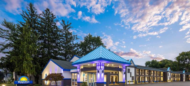 奥尔巴尼戴斯套房酒店(Days Inn & Suites by Wyndham Albany)图片