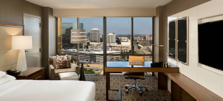 希尔顿逸林酒店达拉斯-坎贝尔中心(DoubleTree by Hilton Dallas-Campbell Centre)图片