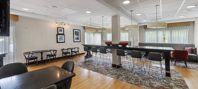 纳努特希尔顿欢朋酒店(Hampton Inn Nanuet)图片