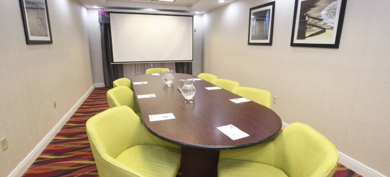 杰克逊维尔东丽晶广场欢朋酒店(Hampton Inn Jacksonville East Regency Square)图片