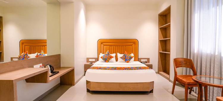 瓦赛酒店(FabHotel Regency)图片