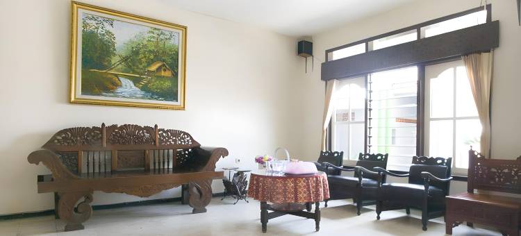 红门子Syariah @ 伽耶马达街(RedDoorz Syariah @ Jalan Gajah Mada)图片