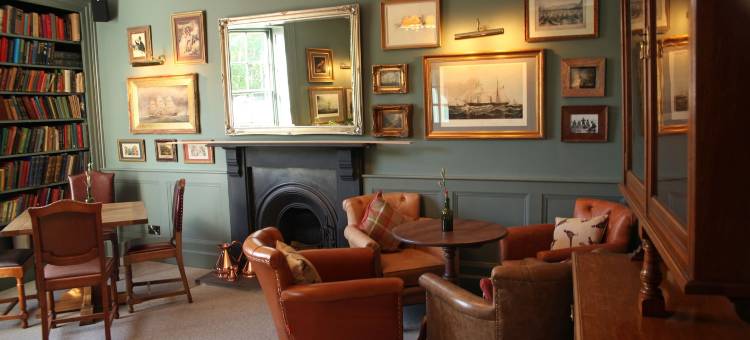 艾尔斯奇恩阿姆斯宾馆(The Erskine Arms)图片